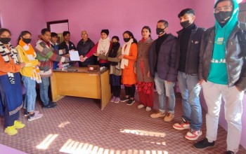 नियम विपरीतका निर्णय खारेजीको माग गर्दै सुप विश्वविद्यालयलाई ज्ञापन पत्र 